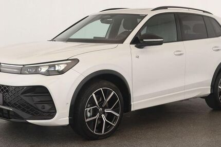 VW Tiguan 16.300 km 52.484 € Neuss 41464