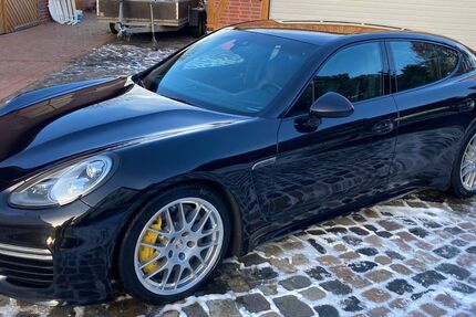 Porsche Panamera 120.495 km 44.900 &euro; Weißenfels 06667