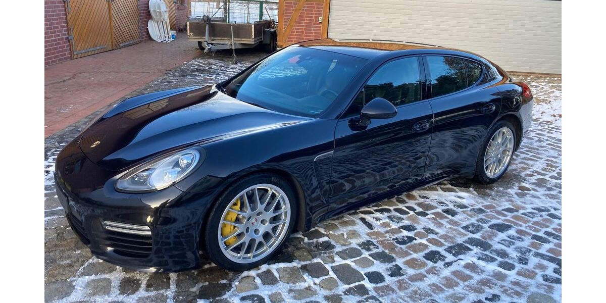 Porsche Panamera 120.495 km 44.900 &euro; Weißenfels 06667