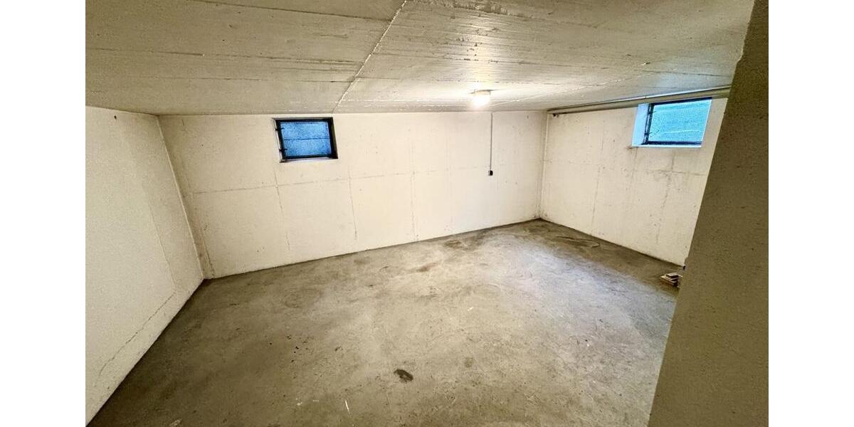 Doppelhaushälfte Augsburg Lechhausen - 6.5 Zimmer, 152 m&sup2;, 1.950&euro; | Angebot:26338323