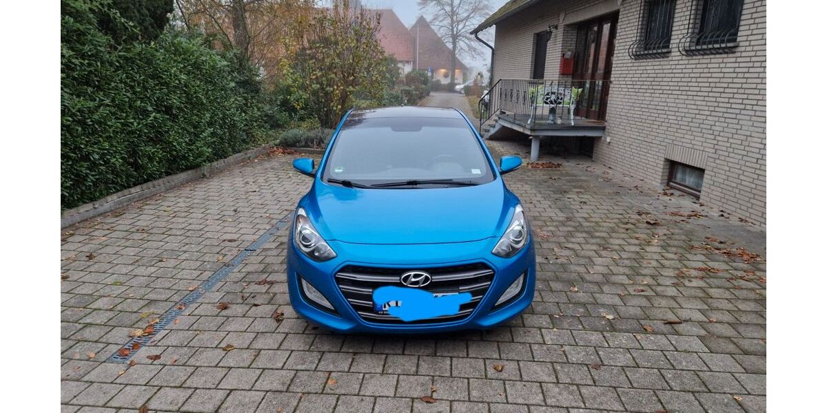Hyundai i30 158.000 km 15.000 &euro; Wiedensahl 31719