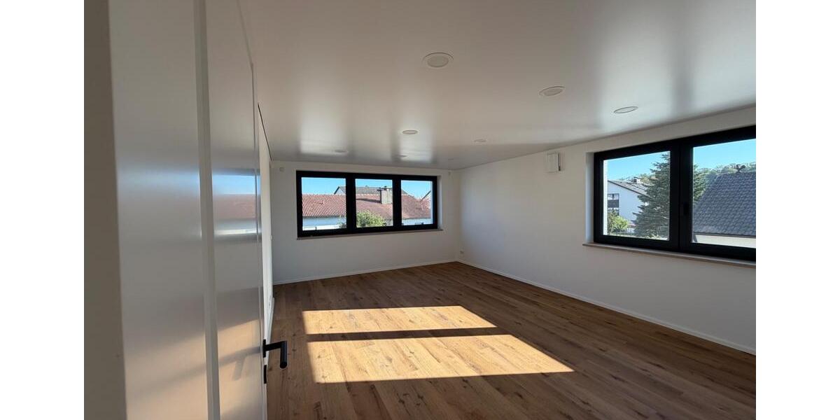 Etagenwohnung Landshut Landshut-West - 4 Zimmer, 101 m&sup2;, 1.500&euro; | Angebot:26384535
