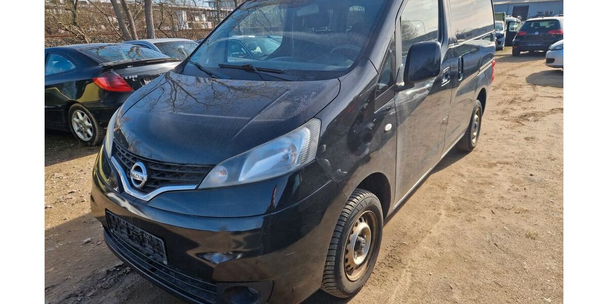 Nissan NV200 241.395 km 5.900 &euro; Lübeck 23560