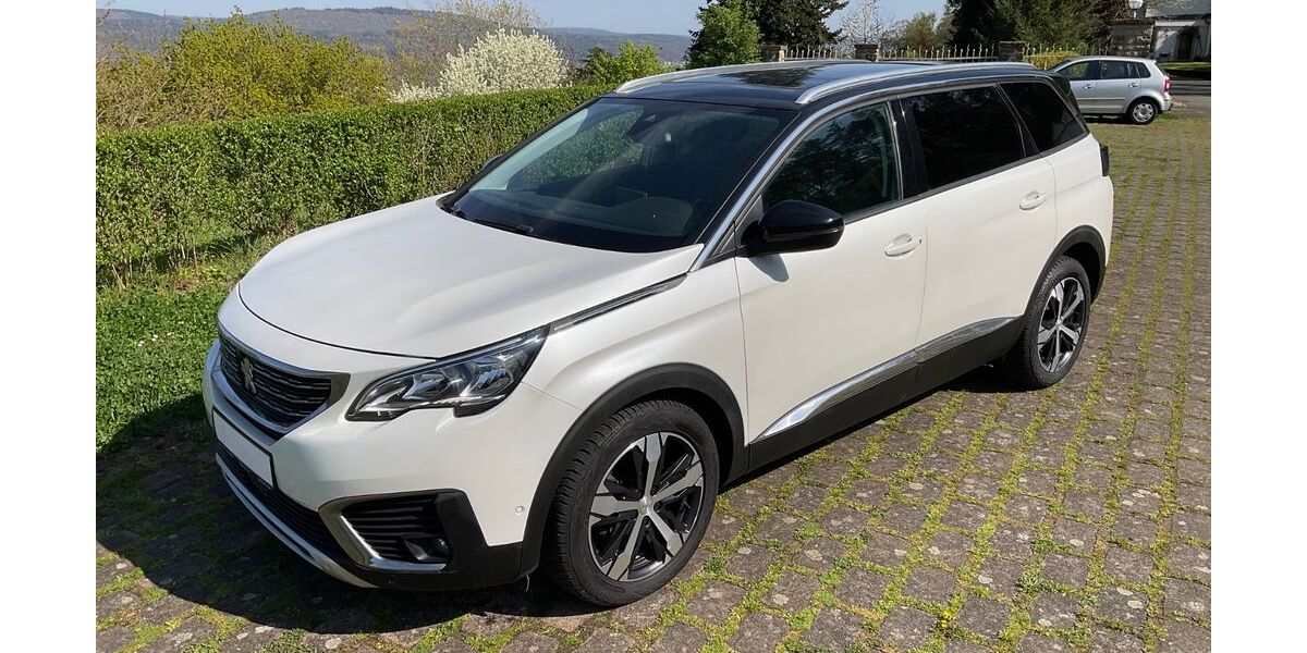 Peugeot 5008 123.000 km 12.890 &euro; Trier 54292
