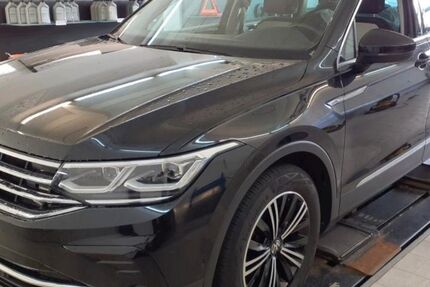VW Tiguan 83.000 km 25.499 &euro; Kornwestheim 70806