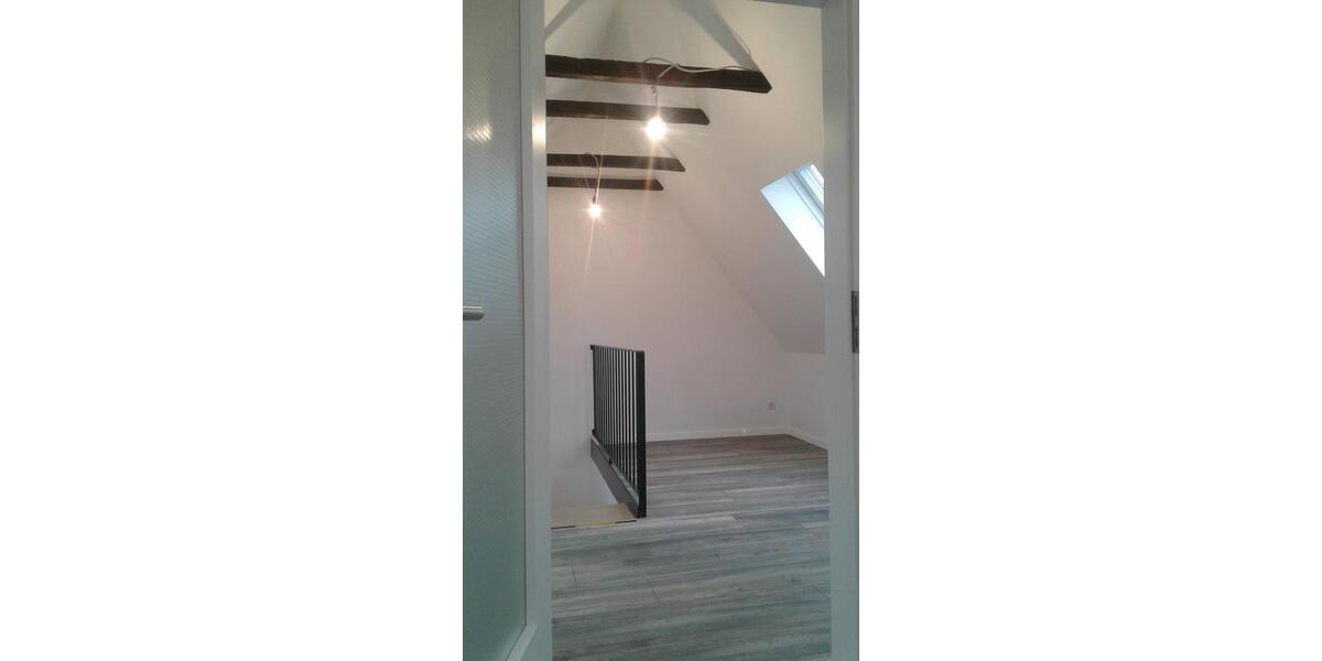 Dachgeschoßwohnung Sassenberg - 2 Zimmer, 65 m&sup2;, 700&euro; | Angebot:25045393