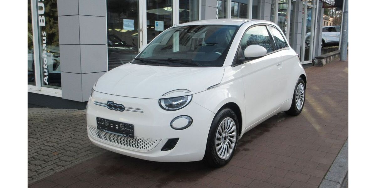 Fiat 500e 15.000 km 15.490 &euro; Niefern Öschelbronn 75223
