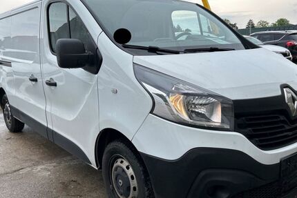 Renault Trafic 97.500 km 13.900 &euro; Cottbus 03042