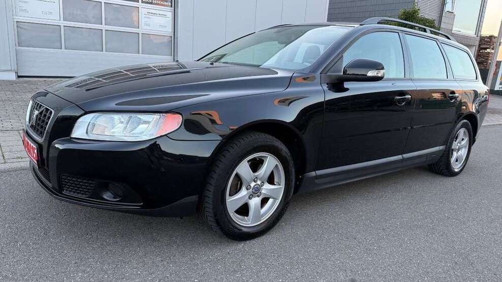 V70