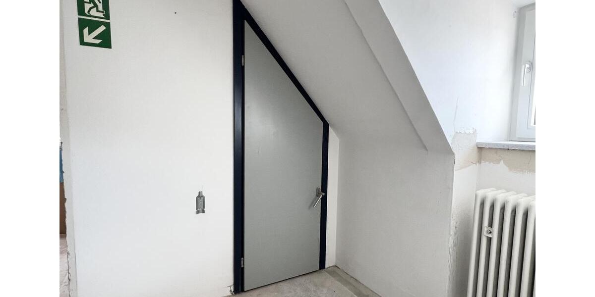 Dachgeschoßwohnung Lenggries - 3 Zimmer, 81 m&sup2;, 1.060&euro; | Angebot:26367299