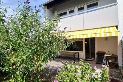 Haus zum Mieten in Steinbach 2.600 € 170 m²