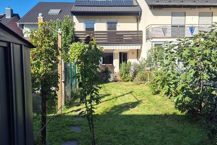 Familienfreundliches, modernisiertes (A+) Reihenhaus mit Garten 7 zimmer