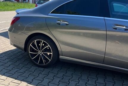 Mercedes CLA 220