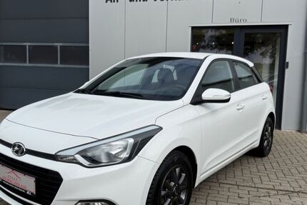 Hyundai i20 83.400 km 8.900 &euro; Bedburg-Hau 47551