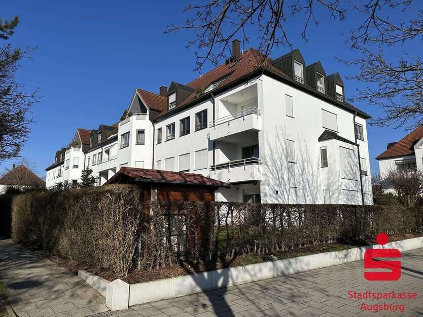 Wohnung zum Kaufen in Augsburg 369.000 € 88.11 m²