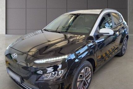 Hyundai KONA 27.677 km 19.300 &euro; Hennef 53773