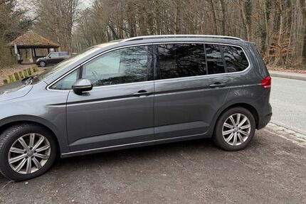 VW Touran 109.948 km 19.700 &euro; Rendsburg 24768