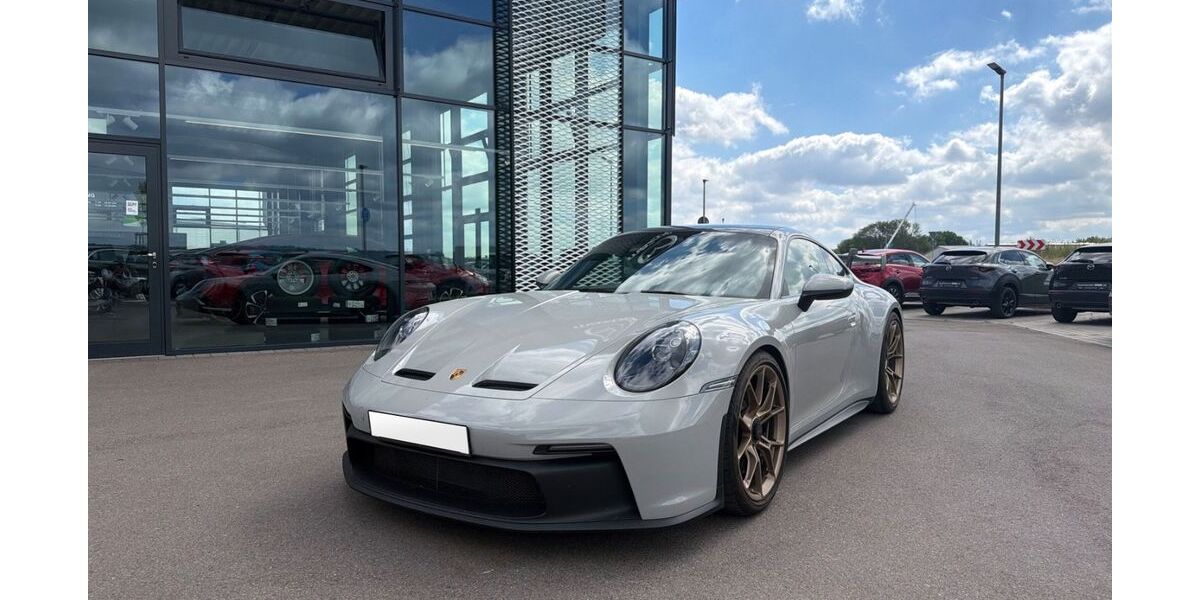 Porsche 992 18.400 km 204.990 &euro; Schwäbisch Hall 74523