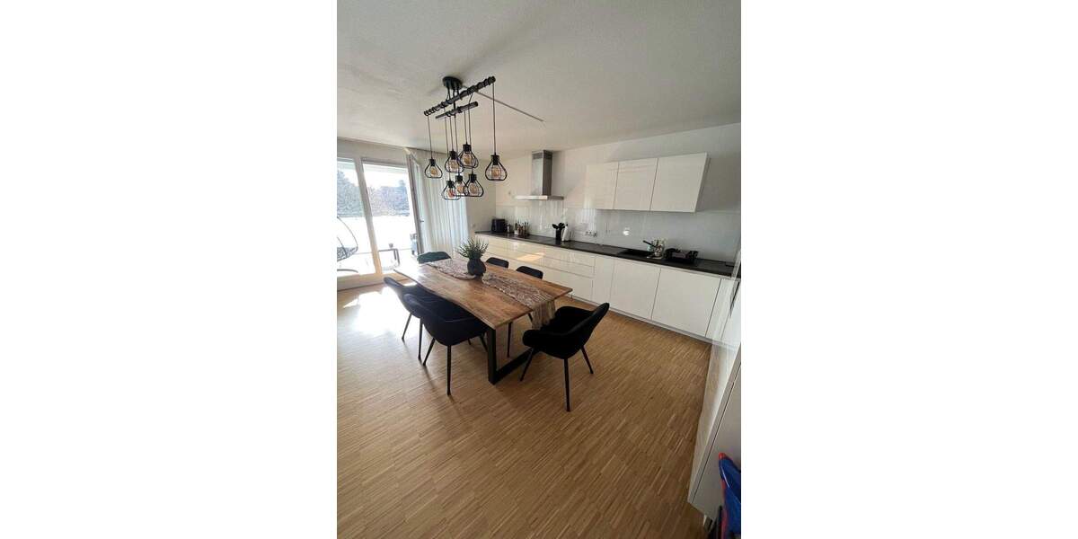 Etagenwohnung Kirchheim unter Teck Kirchheim - 3 Zimmer, 99 m&sup2;, 1.350&euro; | Angebot:25606960