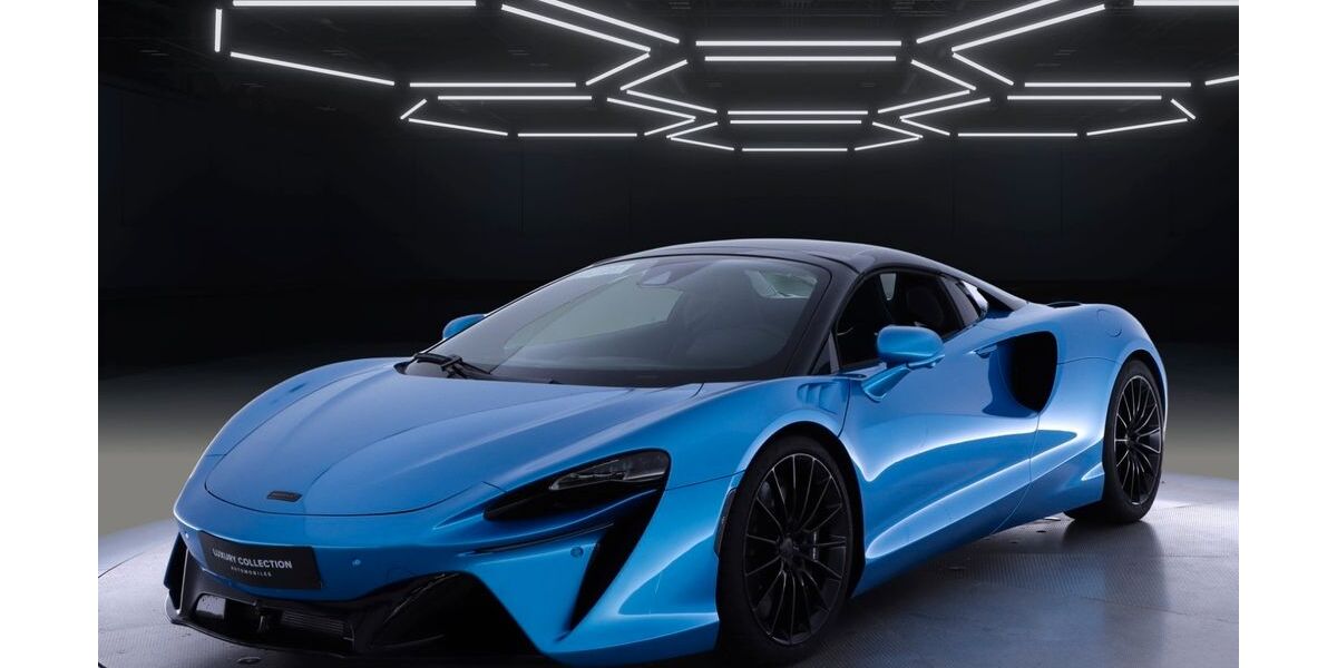 McLaren Artura 2.200 km 269.800 &euro; Hamburg 20459