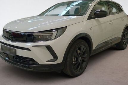 Opel Grandland (X) 13.300 km 27.990 &euro; Ulm 89073