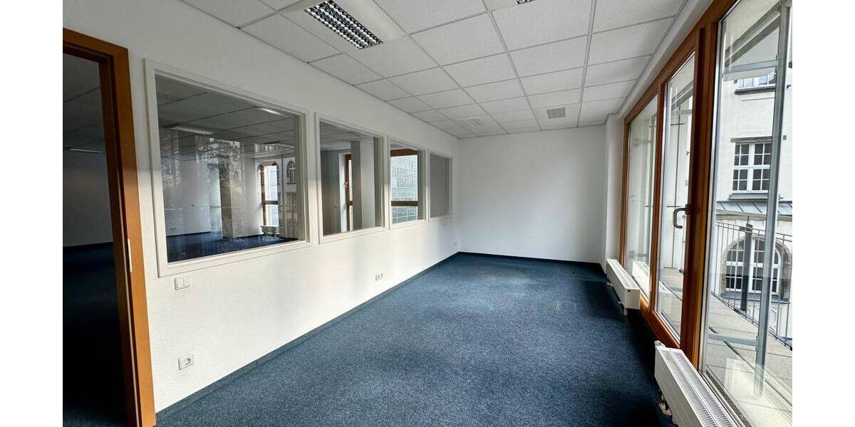 Gewerbeobjekt Chemnitz Zentrum - 2 Zimmer, 105 m&sup2;, 1.157&euro; | Angebot:26842193