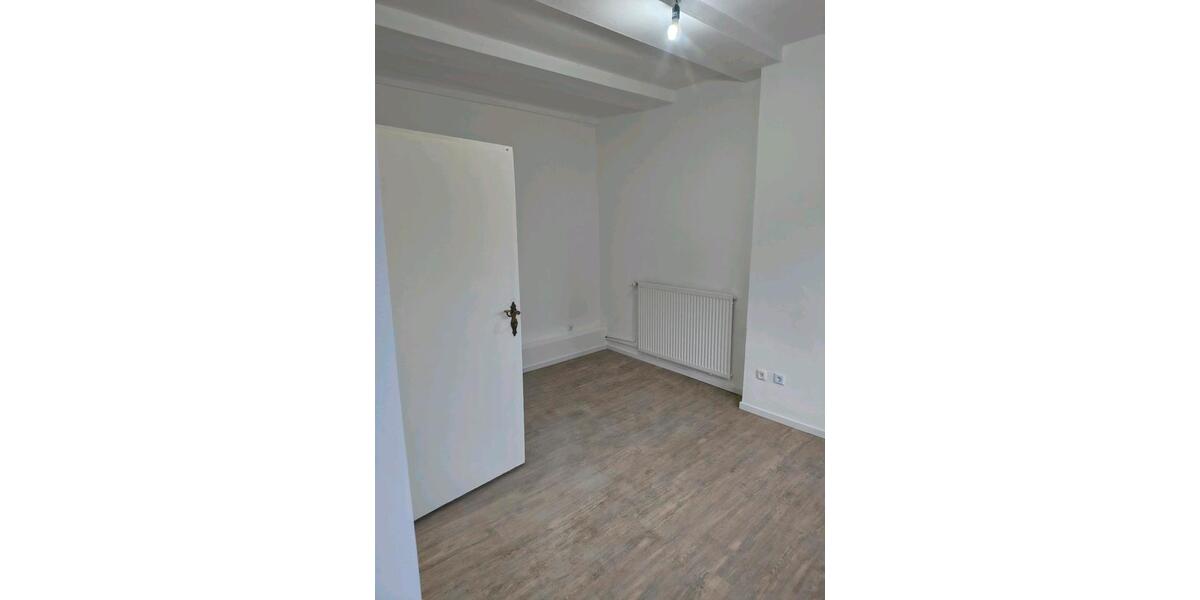 Frei stehendes Haus zur Miete – zentral in Elze 5 zimmer