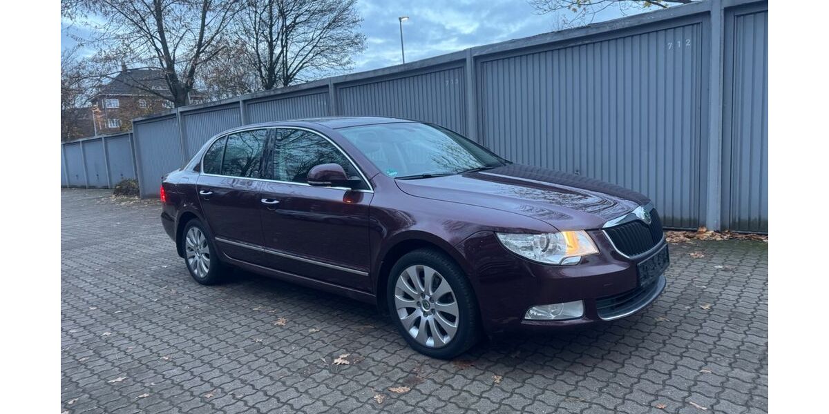 Skoda Superb 102.000 km 10.500 &euro; Hamburg 20097