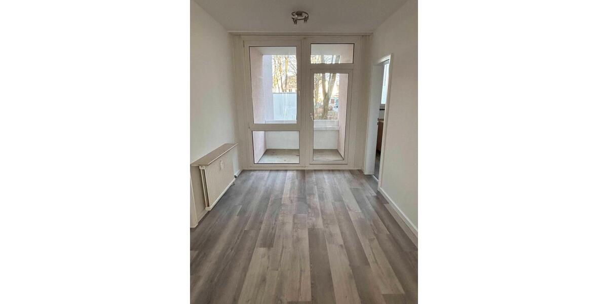Etagenwohnung Sarstedt - 3 Zimmer, 78 m&sup2;, 195.000&euro; | Angebot:27445812
