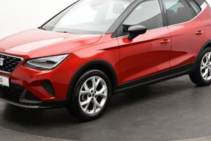 Seat Arona 34.366 km 20.990 &euro; Wolfsburg 38440
