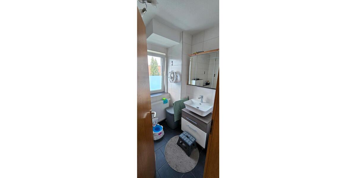 Etagenwohnung Schweinfurt Haardt - 3 Zimmer, 80 m&sup2;, 225.000&euro; | Angebot:26823838