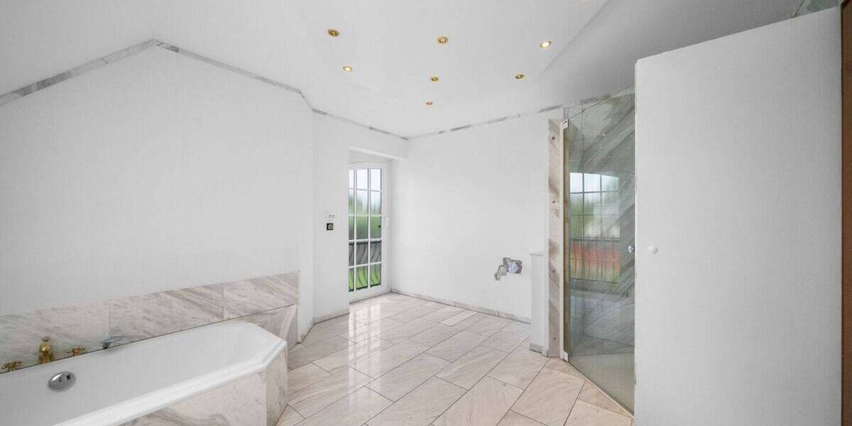 Mehrfamilienhaus, Wohnhaus Kappeln - 1 Zimmer, 400 m&sup2;, 1.998.000&euro; | Angebot:26909877