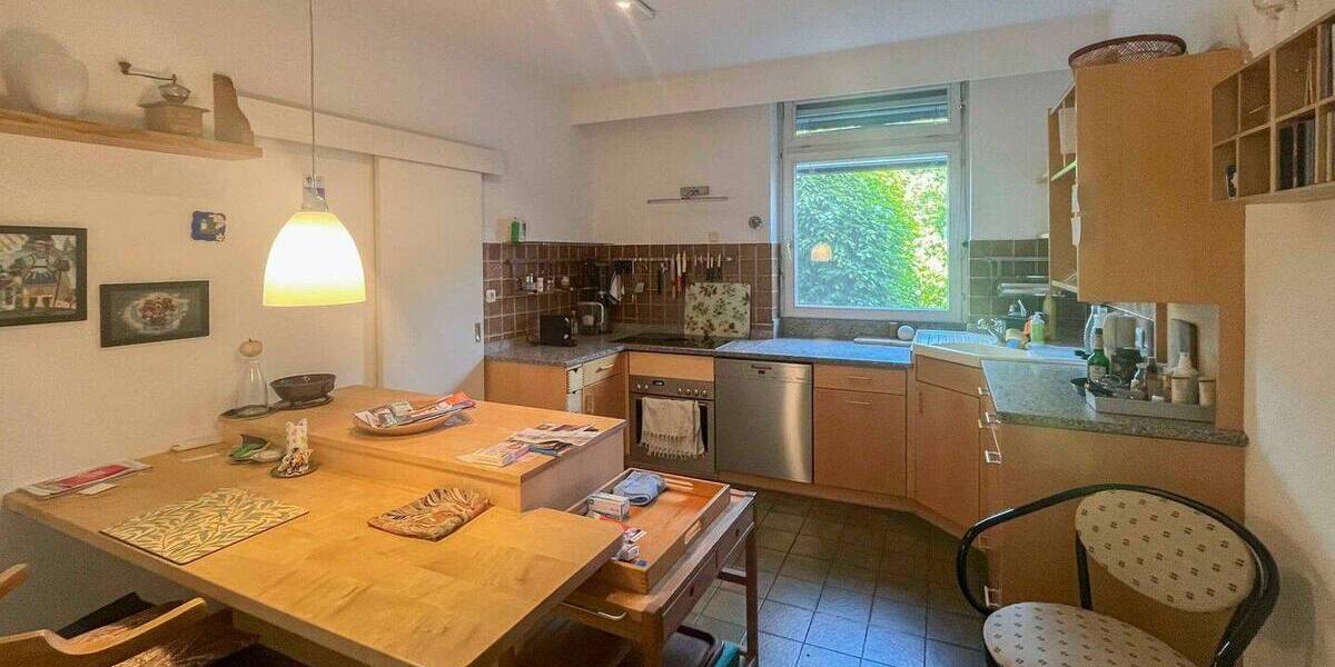 Einfamilienhaus Burghausen - 9 Zimmer, 780.000&euro; | Angebot:26188987
