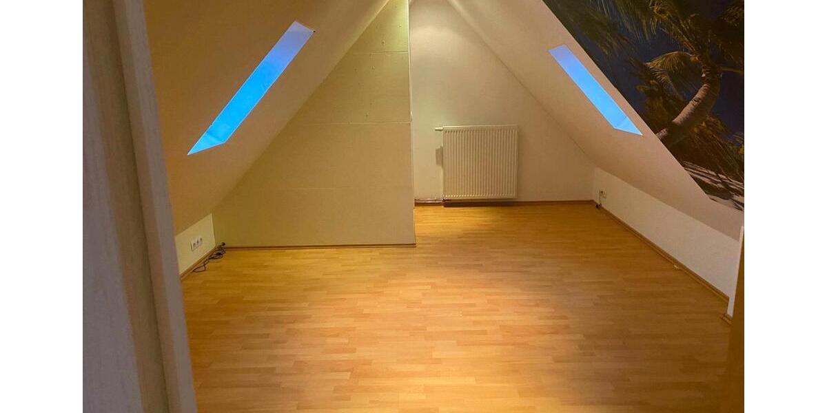 Etagenwohnung Essen (Oldenburg) - 4 Zimmer, 120 m&sup2;, 850&euro; | Angebot:26033167