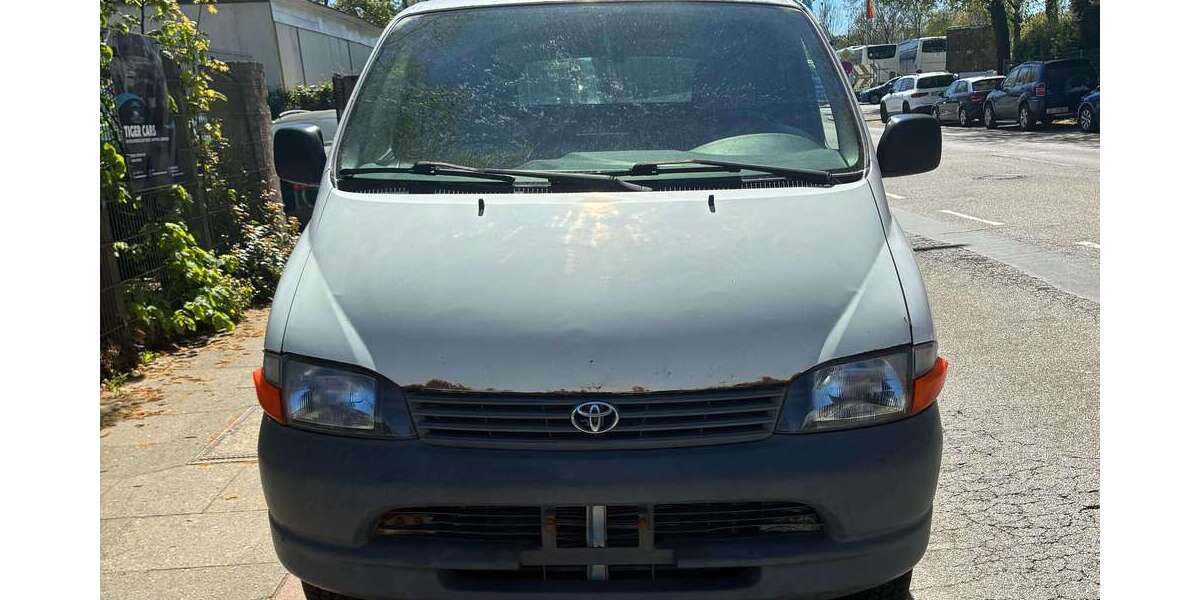 Toyota Hiace 274.166 km 5.290 &euro; Hamburg 20537