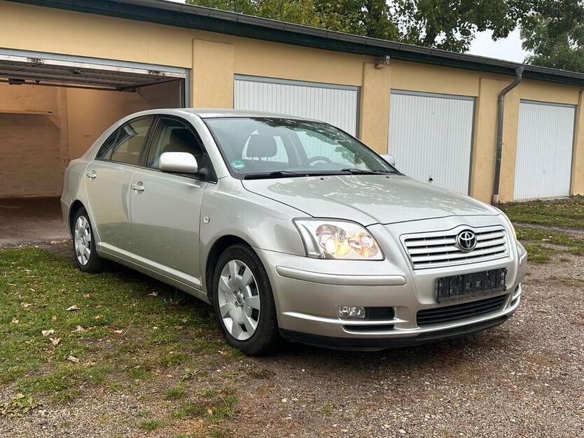 Toyota Avensis 198.799 km 3.990 € Leipzig 04318