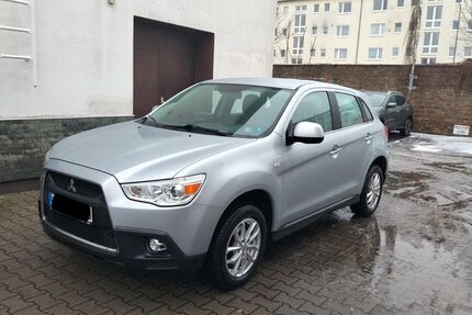 Mitsubishi ASX 107.000 km 7.900 &euro; Stuttgart 70182