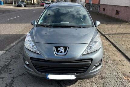 Peugeot 207 215.000 km 650 &euro; Völklingen 66333