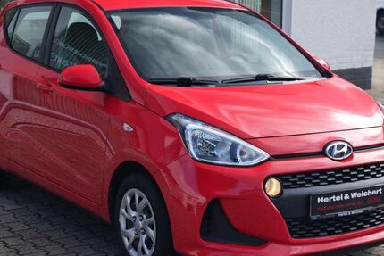Hyundai i10 54.501 km 7.990 &euro; Hainichen 09661