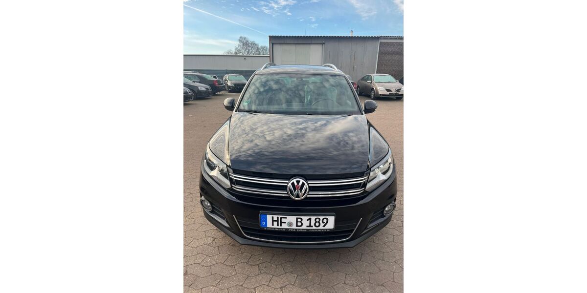 VW Tiguan 143.733 km 12.111 &euro; Kirchlengern 32278
