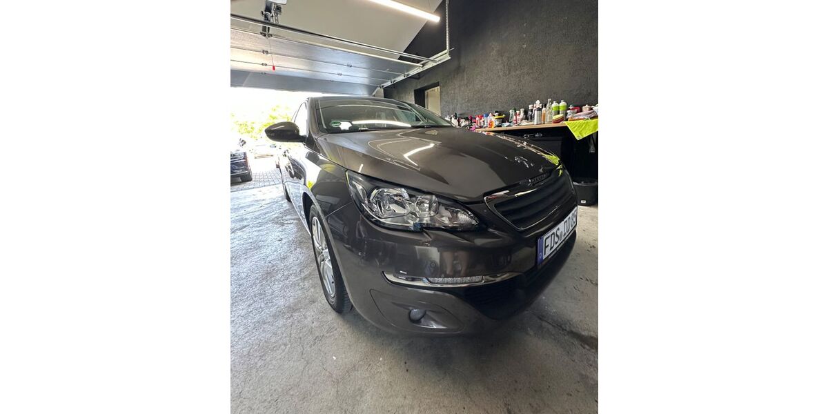 Peugeot 308 64.689 km 8.850 &euro; Loßburg-Betzweiler 72290
