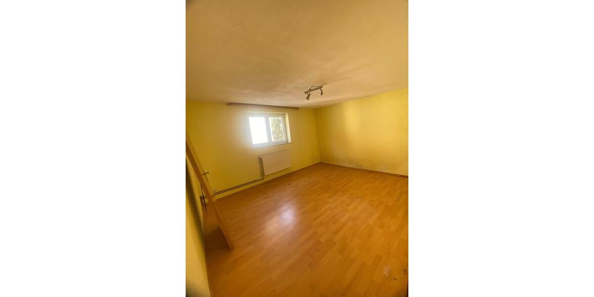 Einfamilienhaus Lauda-Königshofen Königshofen - 4 Zimmer, 125 m&sup2;, 55.000&euro; | Angebot:26730235