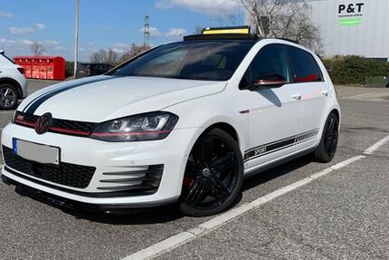 VW Golf 161.000 km 14.400 &euro; Meerbusch 40667