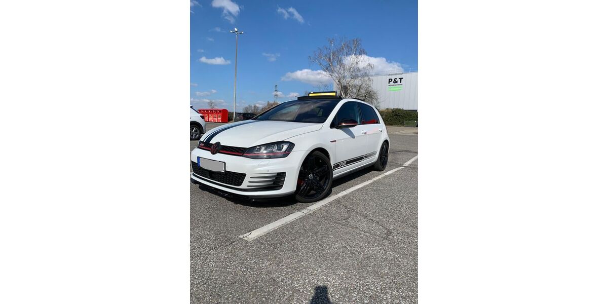 VW Golf 161.000 km 14.400 &euro; Meerbusch 40667