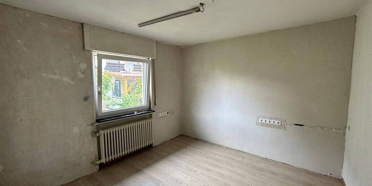 Mehrfamilienhaus, Wohnhaus Bietigheim - 6 Zimmer, 146 m&sup2;, 480.000&euro; | Angebot:26596519