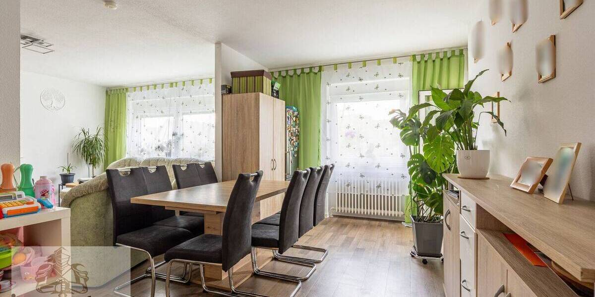 Etagenwohnung Bad Wimpfen - 4 Zimmer, 98 m&sup2;, 290.000&euro; | Angebot:26556492