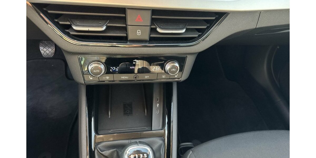 Skoda Scala TSi Clever * LED/Navi-Amundsen/virt.Cockpit/ 27.272 km 17.980 &euro; Bamberg 96052