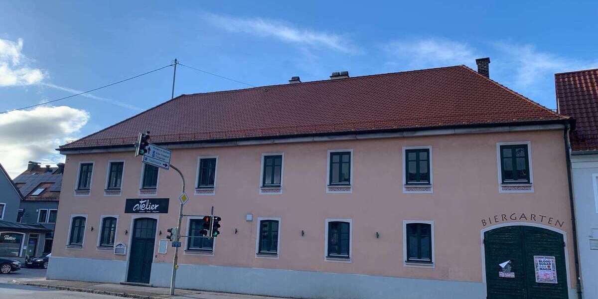 Haus zum Kaufen in Aichach 700.000 € 400 m² 8 zimmer