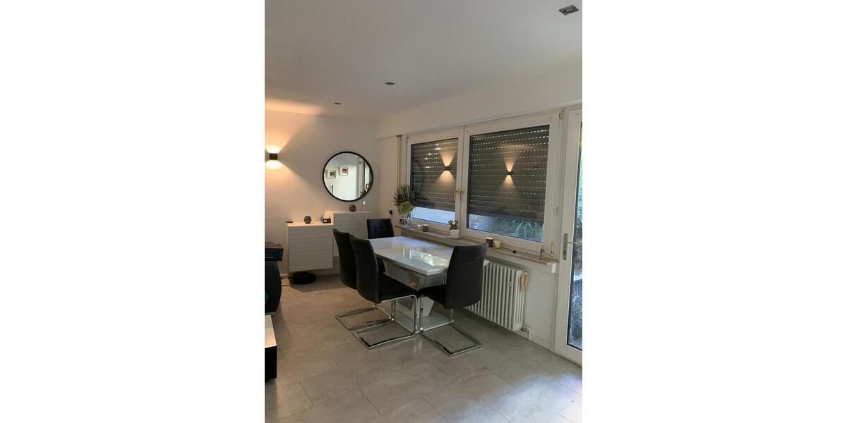 Erdgeschoßwohnung Wolfschlugen - 2 Zimmer, 65 m&sup2;, 740&euro; | Angebot:26649619