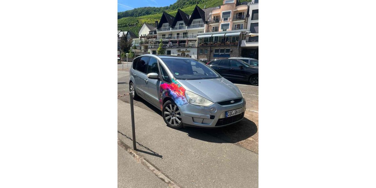 Ford S-Max 241.021 km 4.650 &euro; Büchel 56823